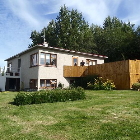 Guesthouse Hvitafell Laugar  Buitenkant foto